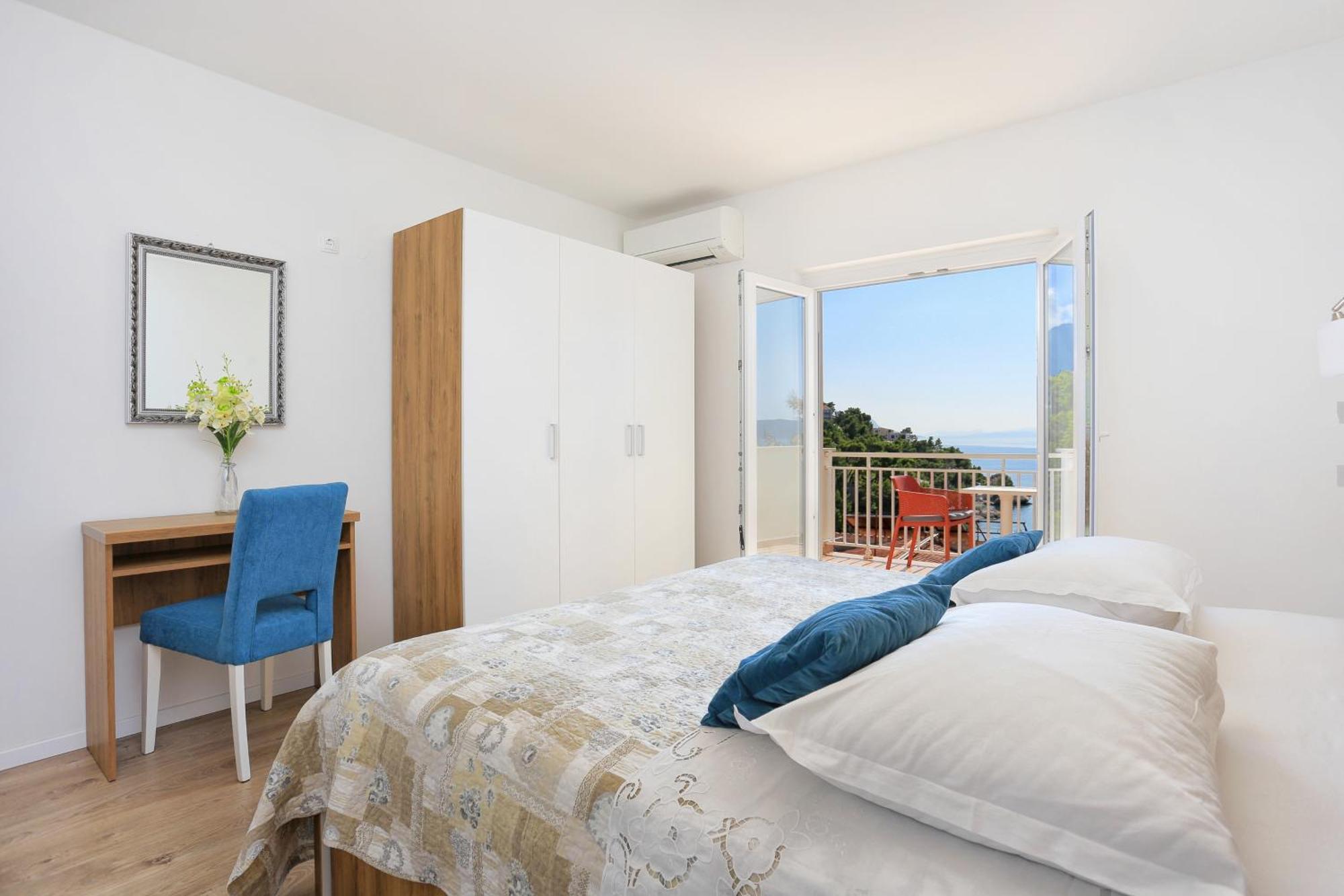 Apartments By The Sea Brela, Makarska - 6688 部屋 写真