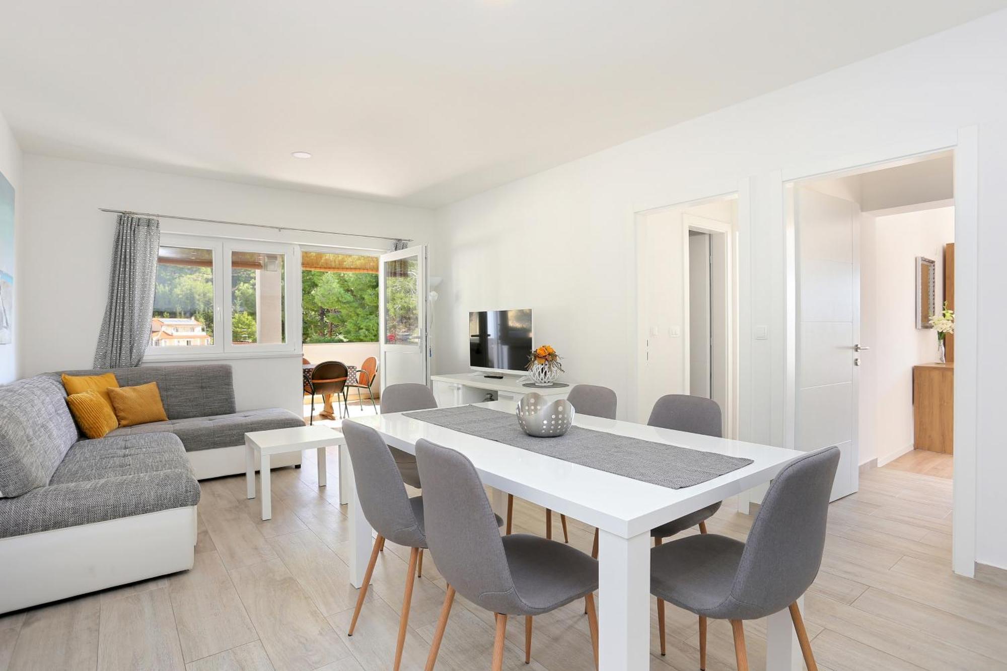 Apartments By The Sea Brela, Makarska - 6688 部屋 写真