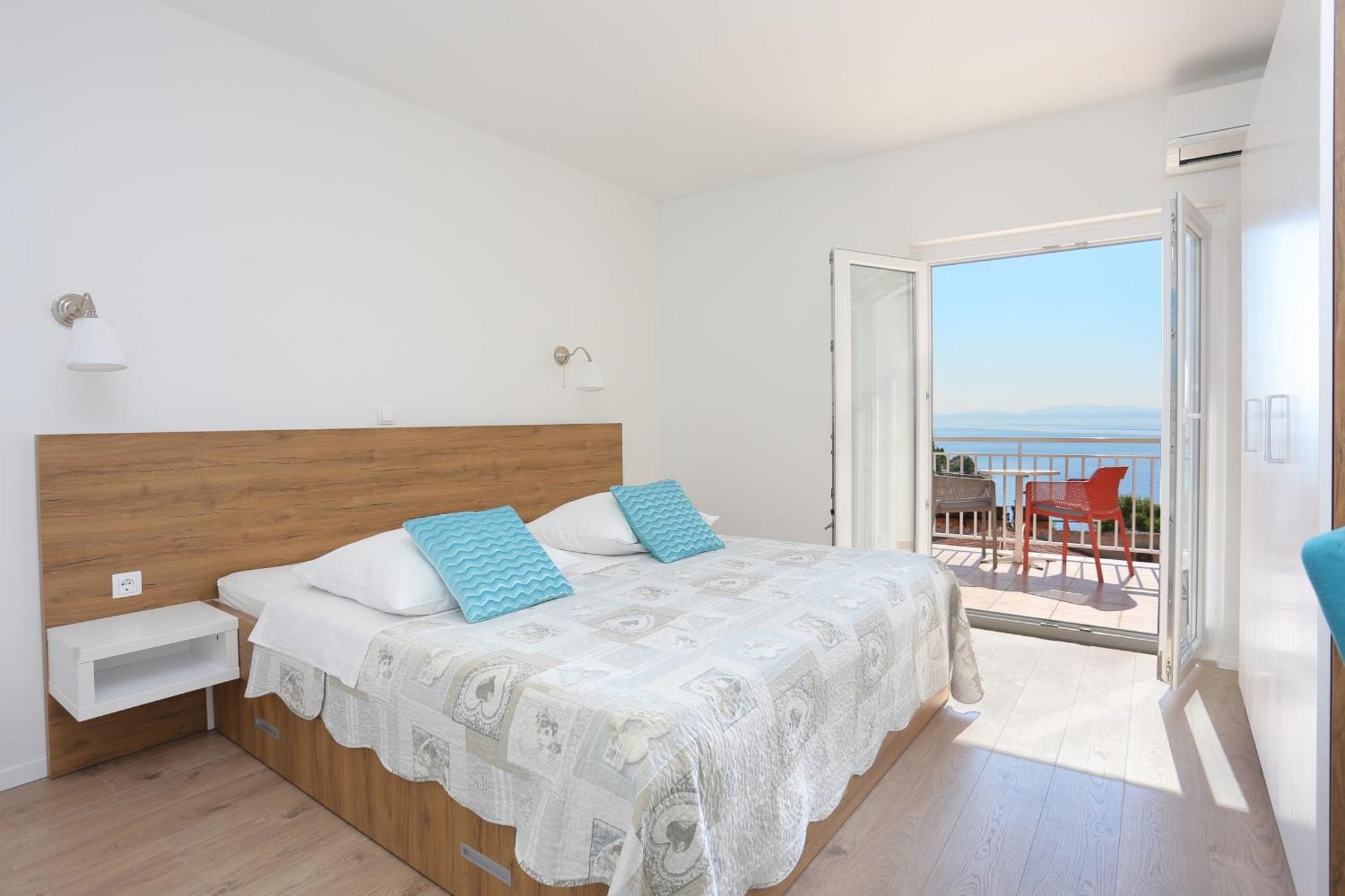 Apartments By The Sea Brela, Makarska - 6688 部屋 写真